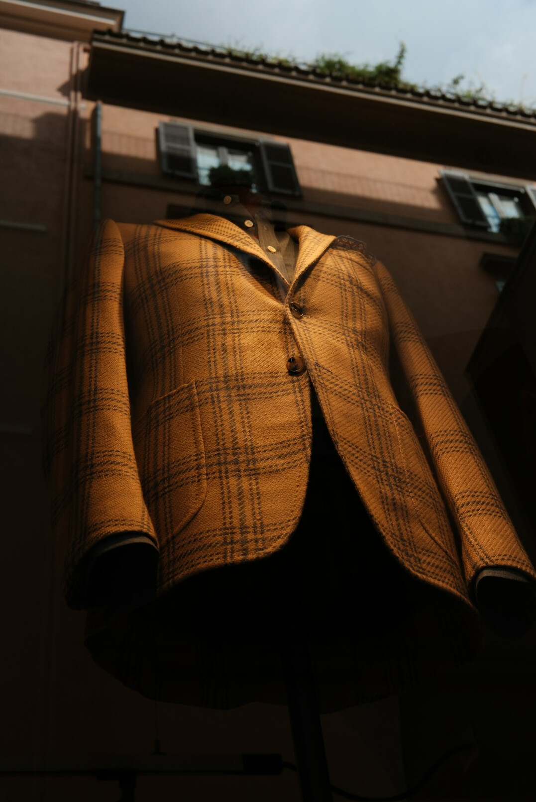 man in suit shopping
